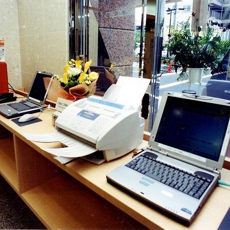 Toyoko Inn Misato Ekimae Kültér fotó